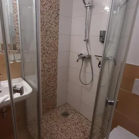 Am Schillergarten Appartamento Dresda