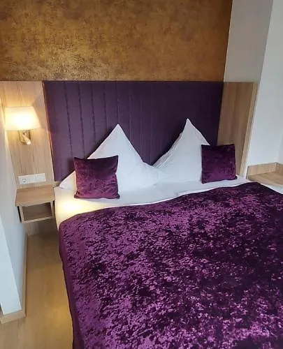 Apartment Am Schillergarten *