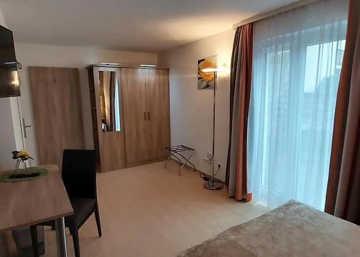 Am Schillergarten Apartamento *