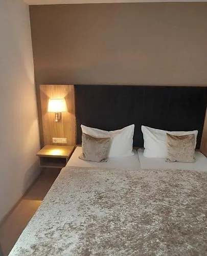 Am Schillergarten Apartamento