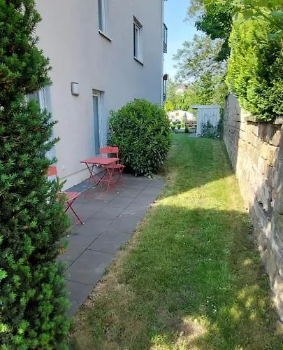 Am Schillergarten *