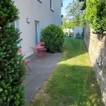 Am Schillergarten *